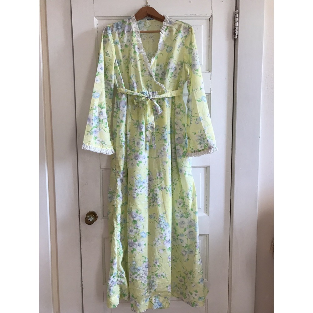 VTG Lanz of Salzburg Robe Nightgown Yellow Floral Chiffon Long Sleeve Cottage